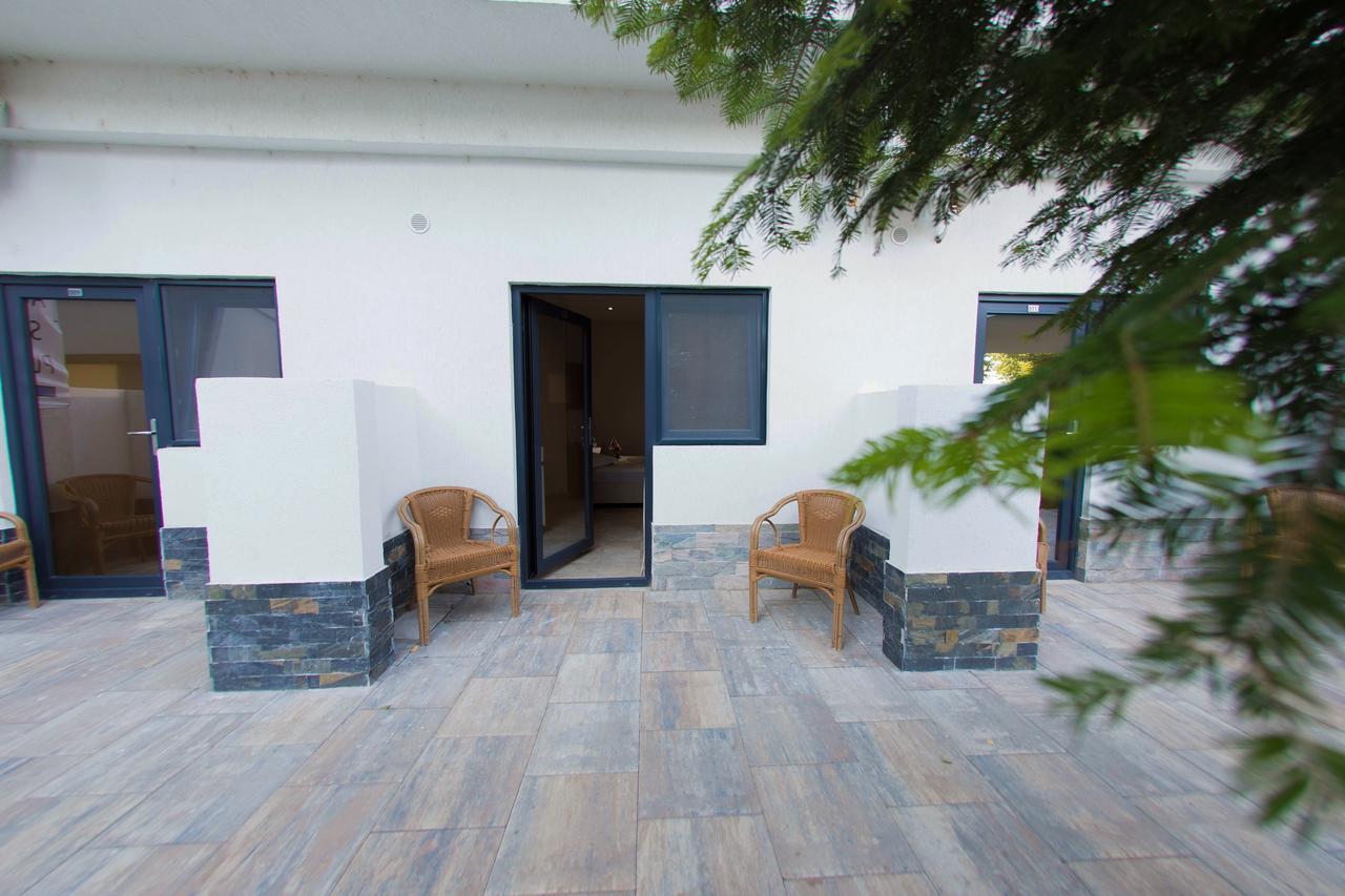 Hotel Jijo's Mamaia