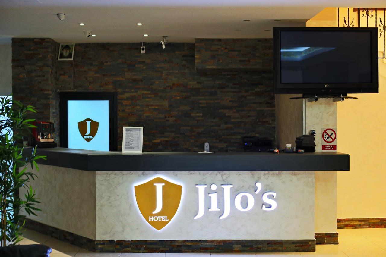 Jijo's Mamaia